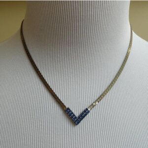 Silver Choker V-tip Necklace with Tiny blue jewel stones
